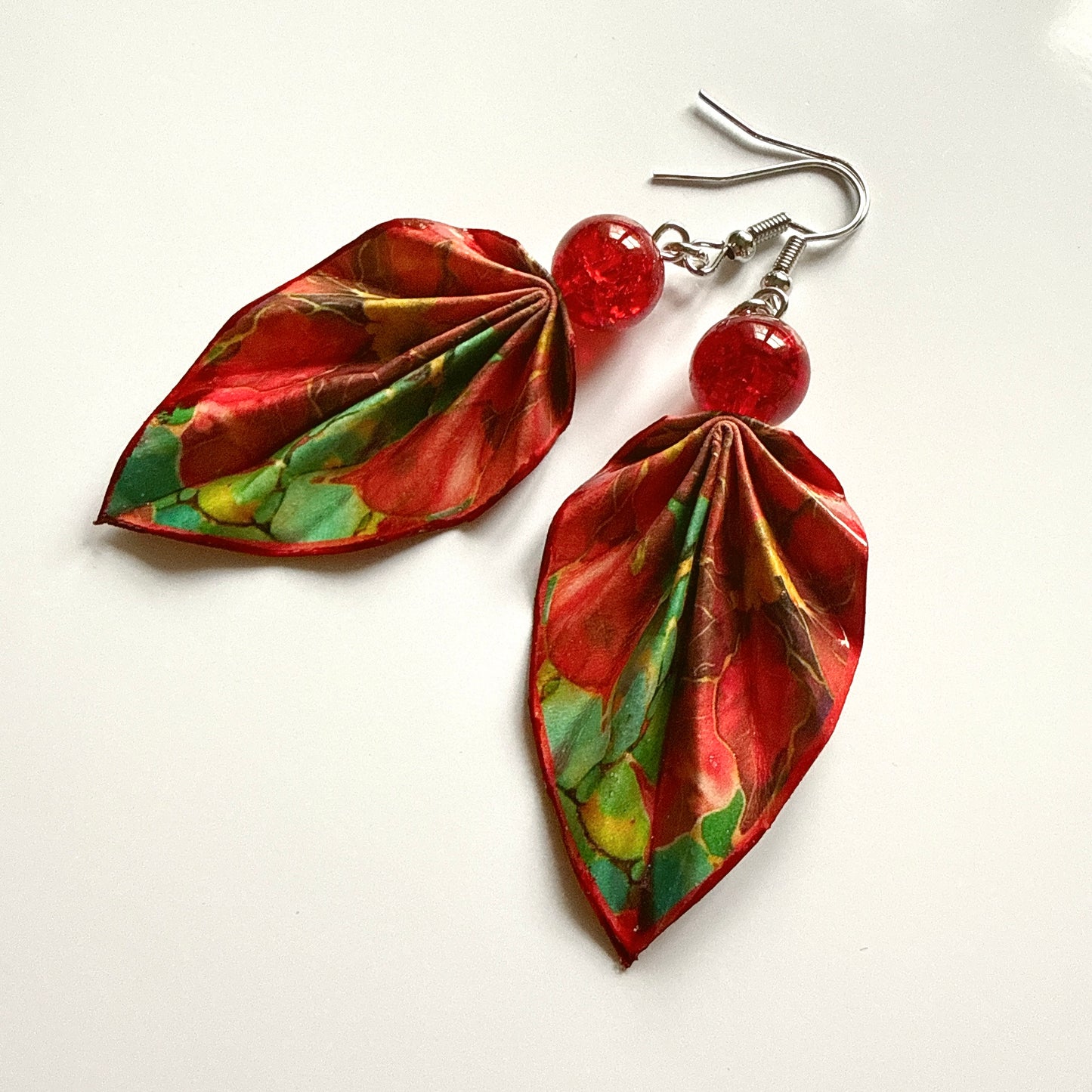 Boucles d'oreilles Feuille d'Origami : Bijoux en papier faits main